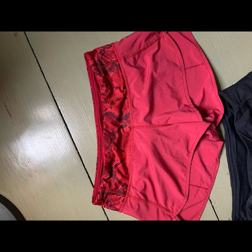 Lululemon speed up high rise 2.5 inch short